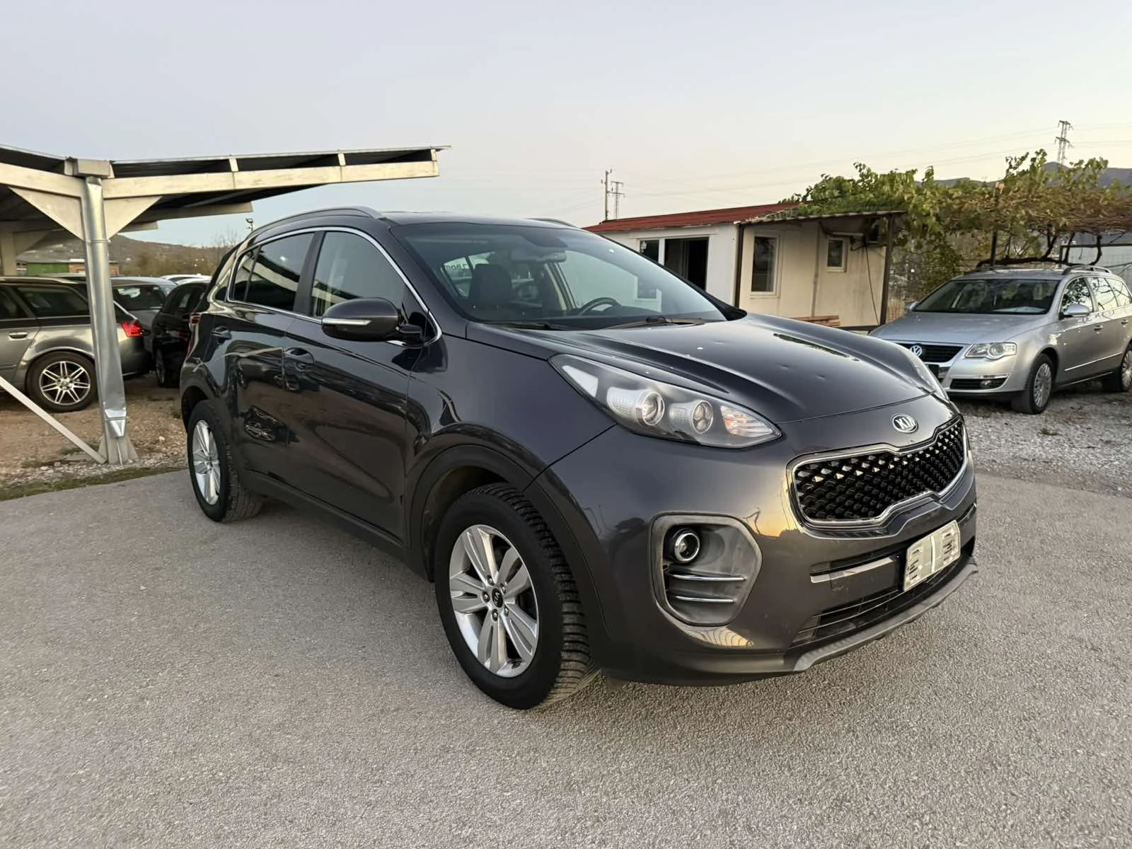 Kia Sportage 1.7CRDI 115kc, снимка 3 - Автомобили и джипове - 56574623