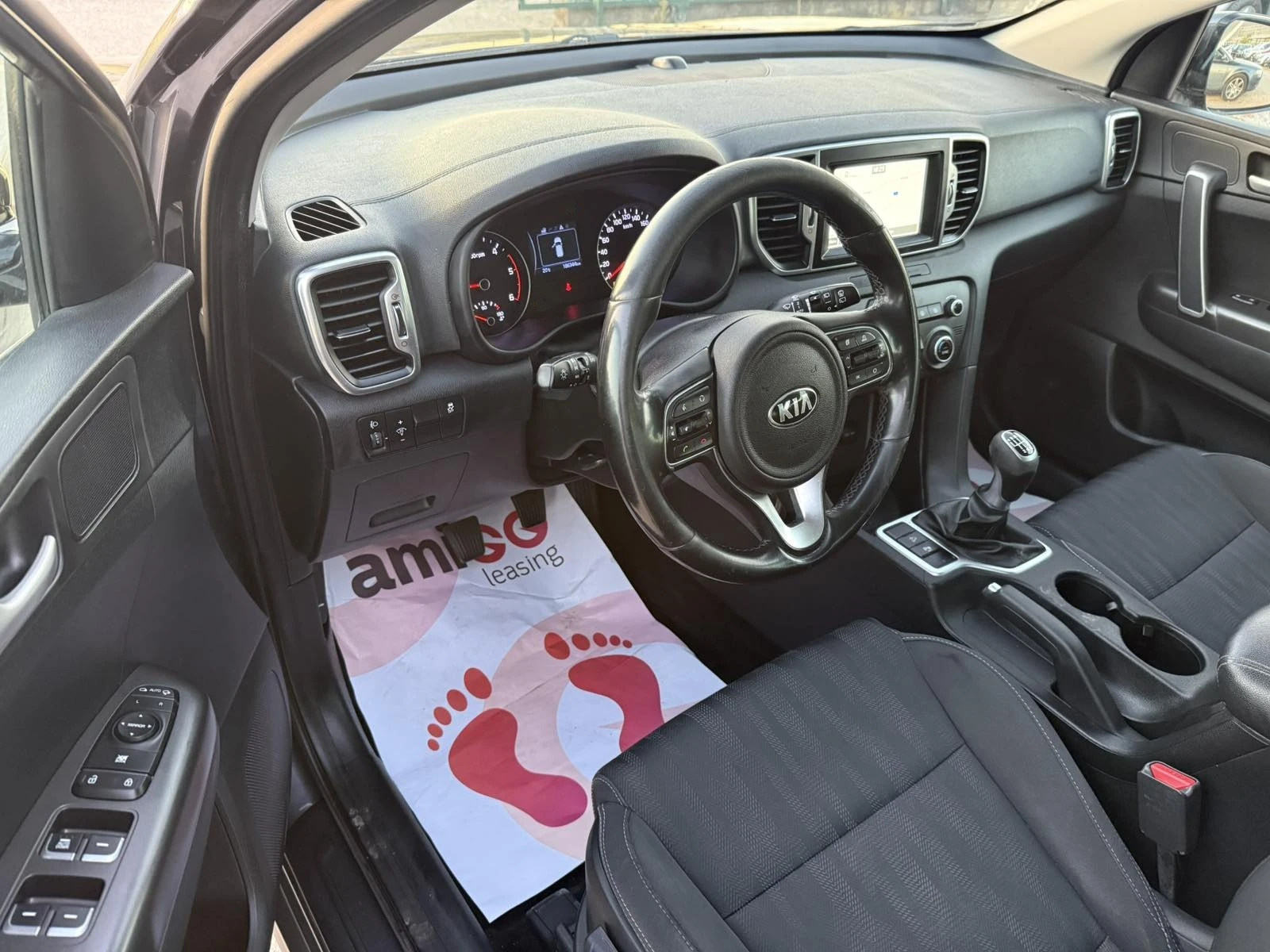 Kia Sportage 1.7CRDI 115kc, снимка 12 - Автомобили и джипове - 56574623