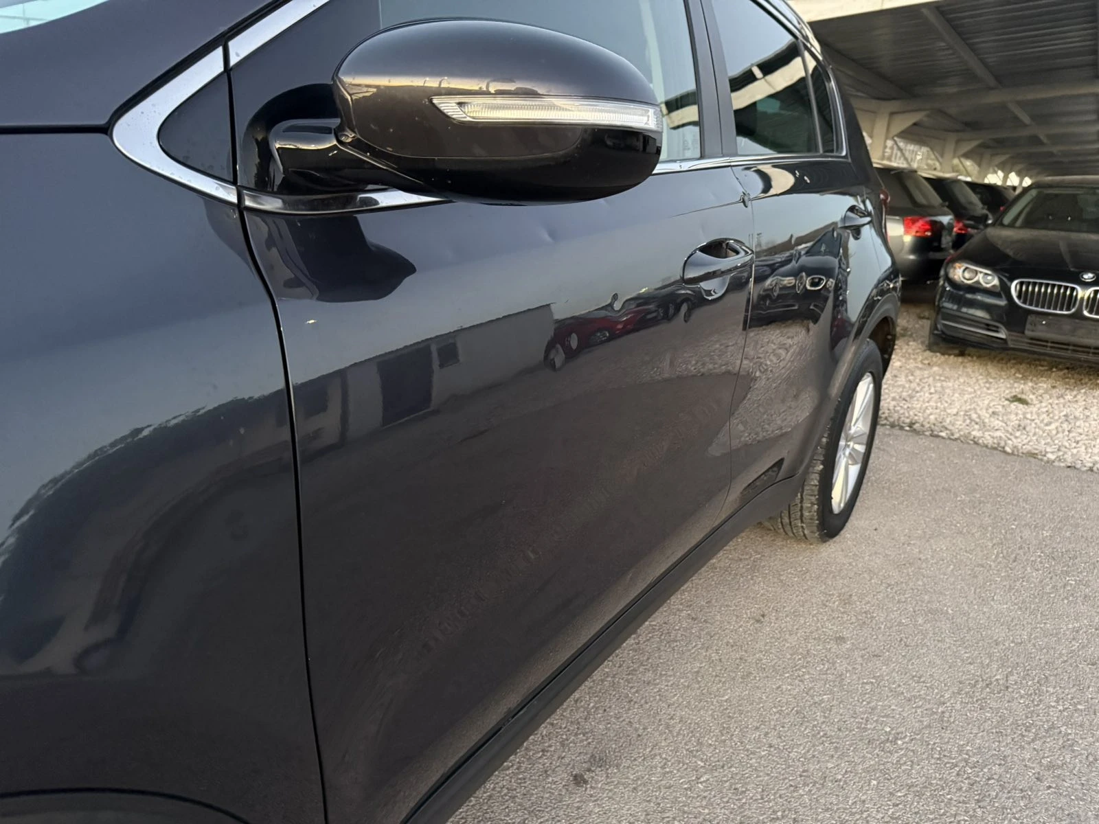 Kia Sportage 1.7CRDI 115kc, снимка 9 - Автомобили и джипове - 56574623