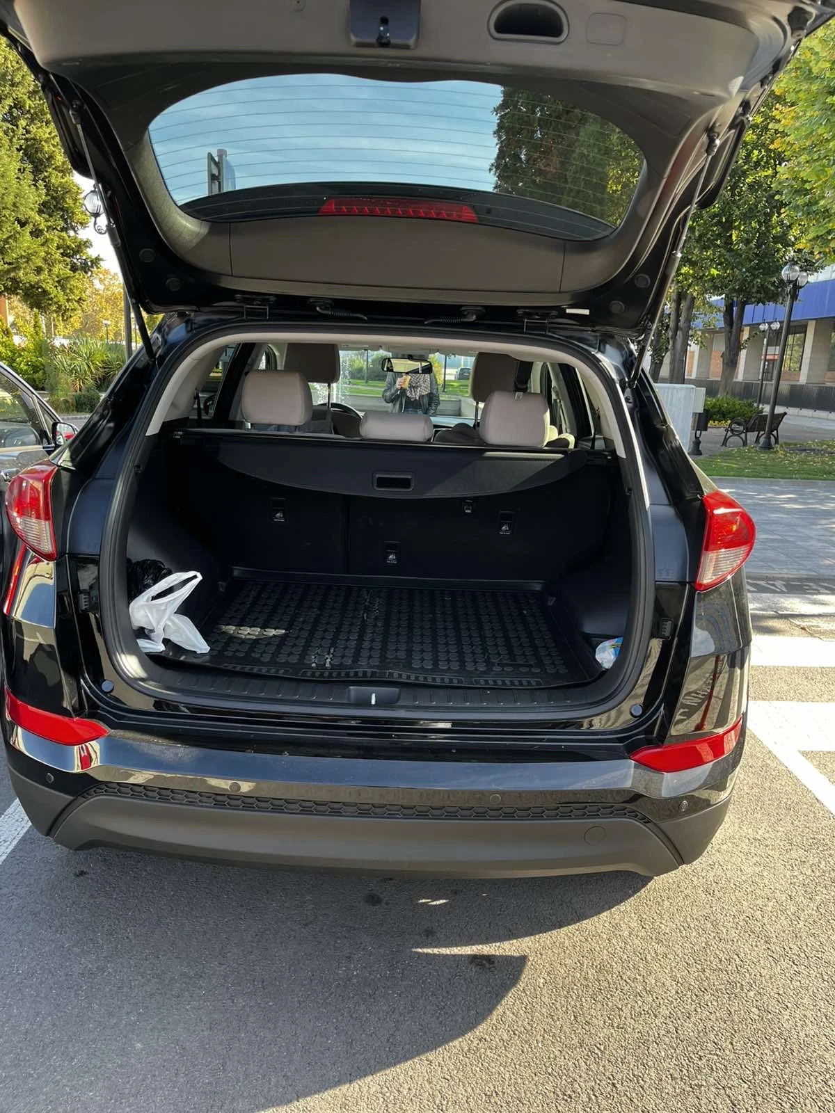 Hyundai Tucson, снимка 4 - Автомобили и джипове - 56635852