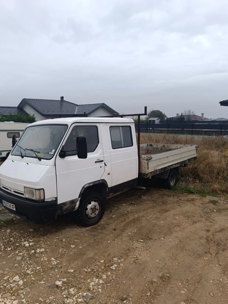 Nissan Trade, снимка 2 - Бусове и автобуси - 52556878