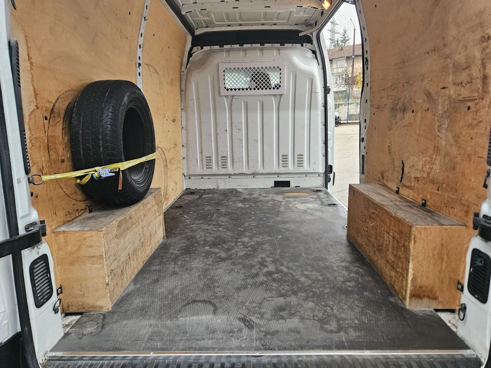 Renault Master 2.3 125k.s - изображение 9