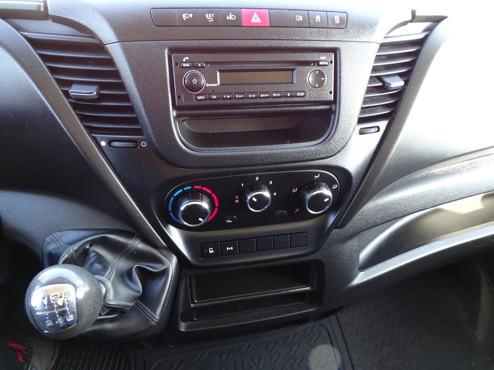 Iveco Daily 35c16 | Mobile.bg   14