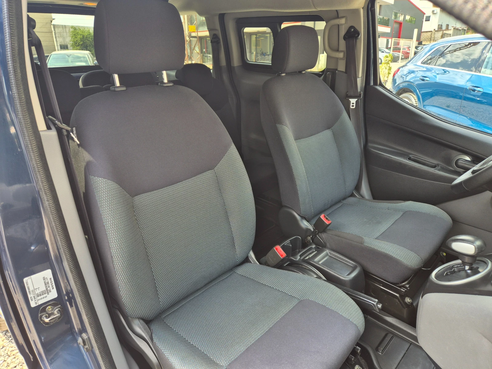 Nissan NV200 EV-40 KW-6+ 1-NAVI KAMERA-KEYLESS, снимка 12 - Бусове и автобуси - 55660959