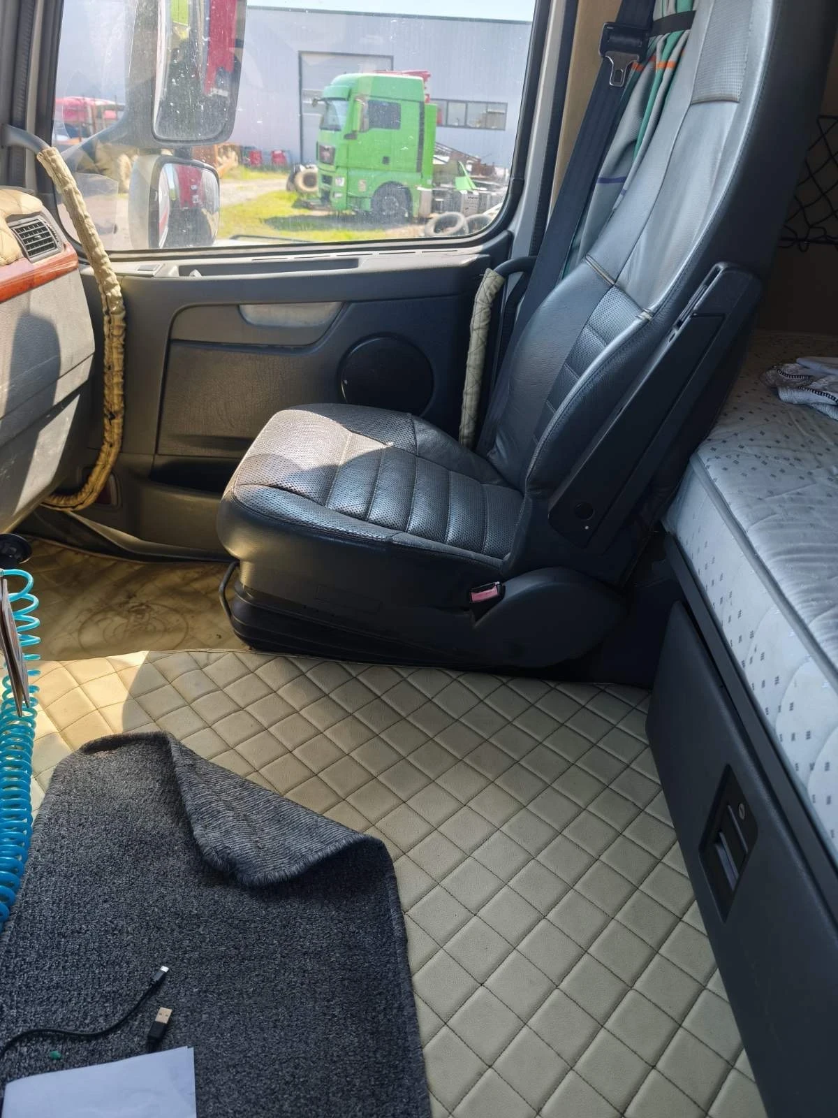 Volvo Fh 12  - изображение 6