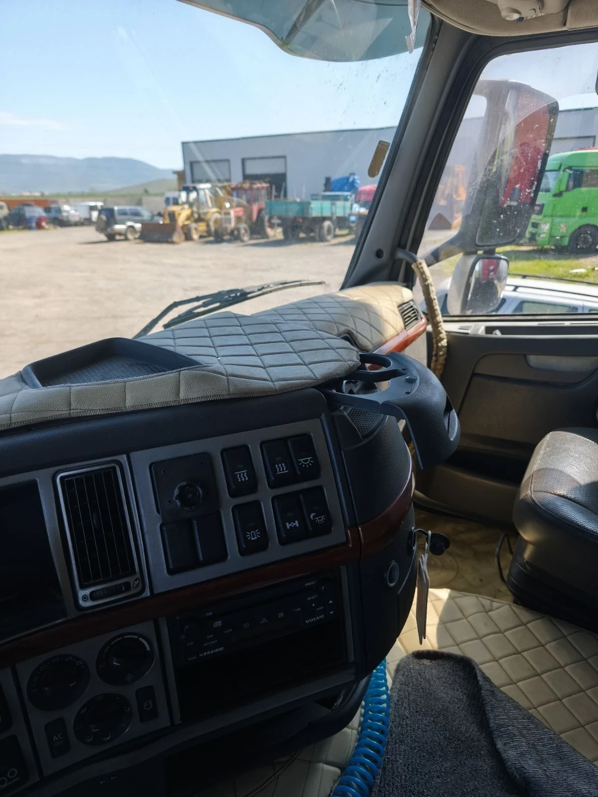 Volvo Fh 12  - изображение 7