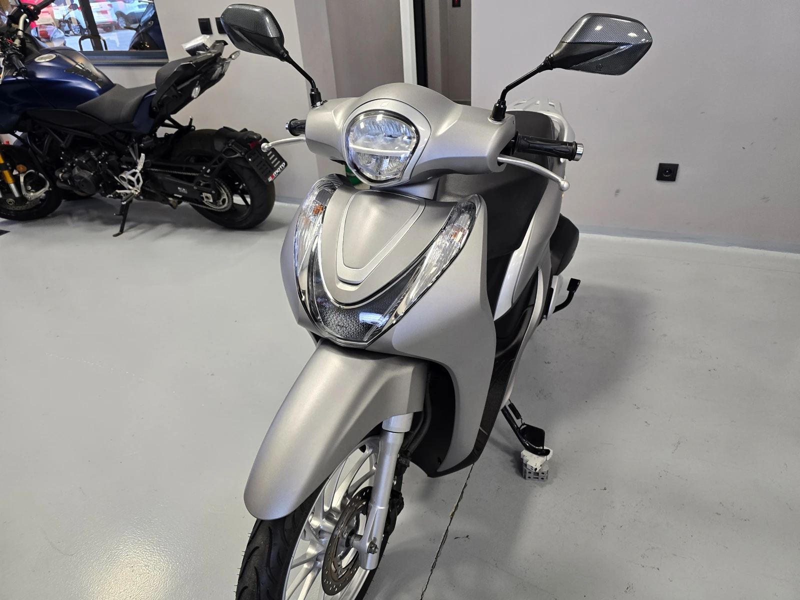 Honda Sh 125ie, MODE, ABS, Start-Stop, 2022г., снимка 9 - Мотоциклети и мототехника - 53970903