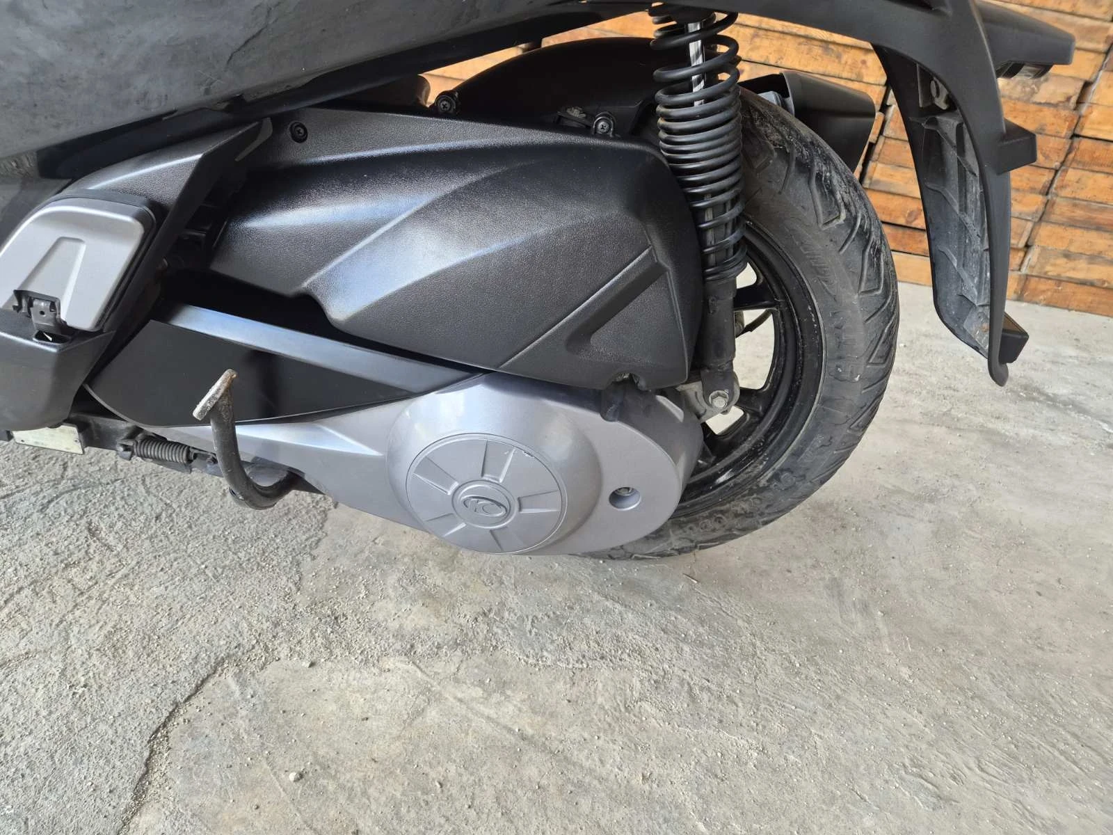 Kymco People, снимка 5 - Мотоциклети и мототехника - 55479530