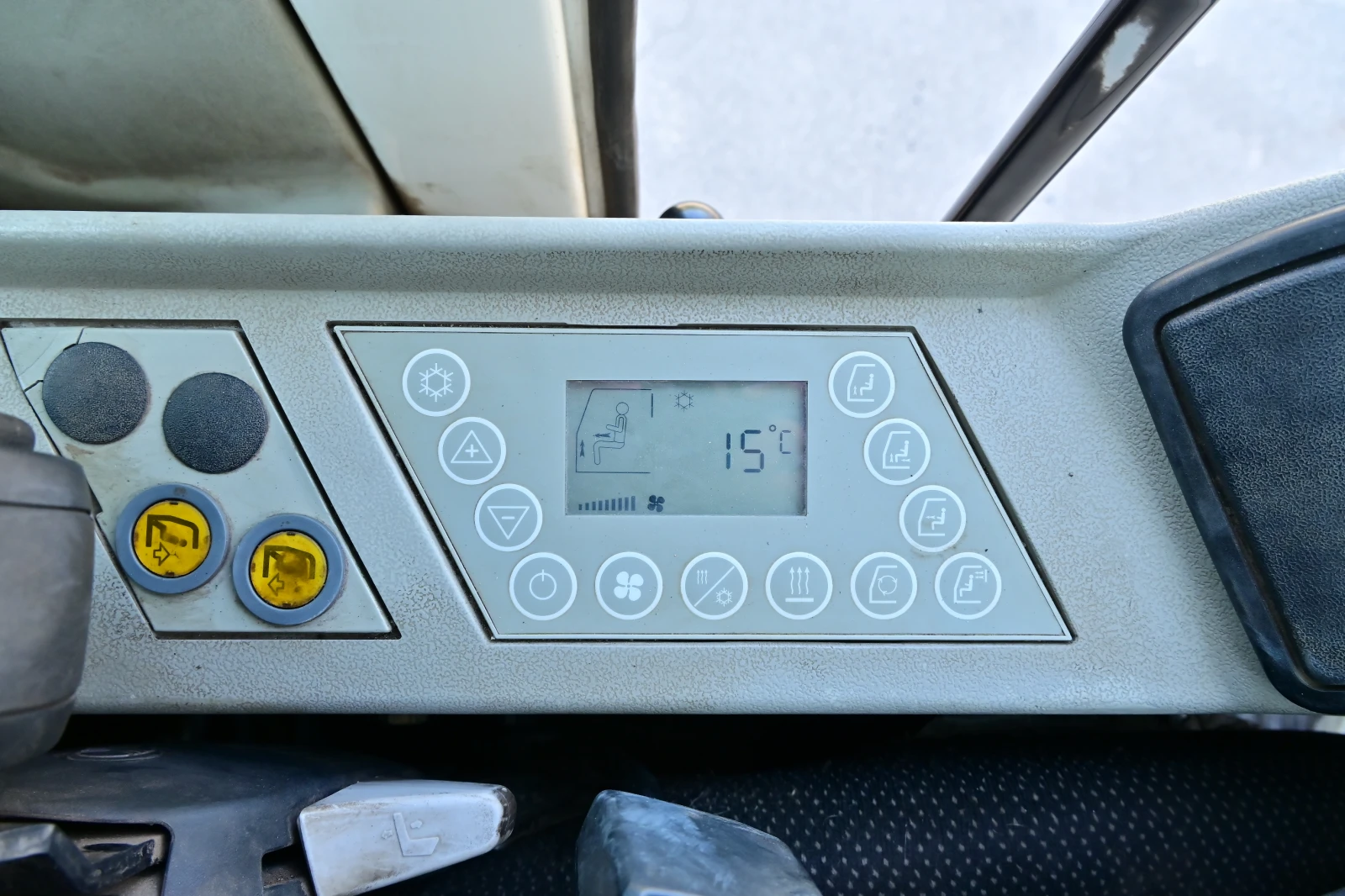 ����� Liebherr A924C | Mobile.bg � ����������� 15