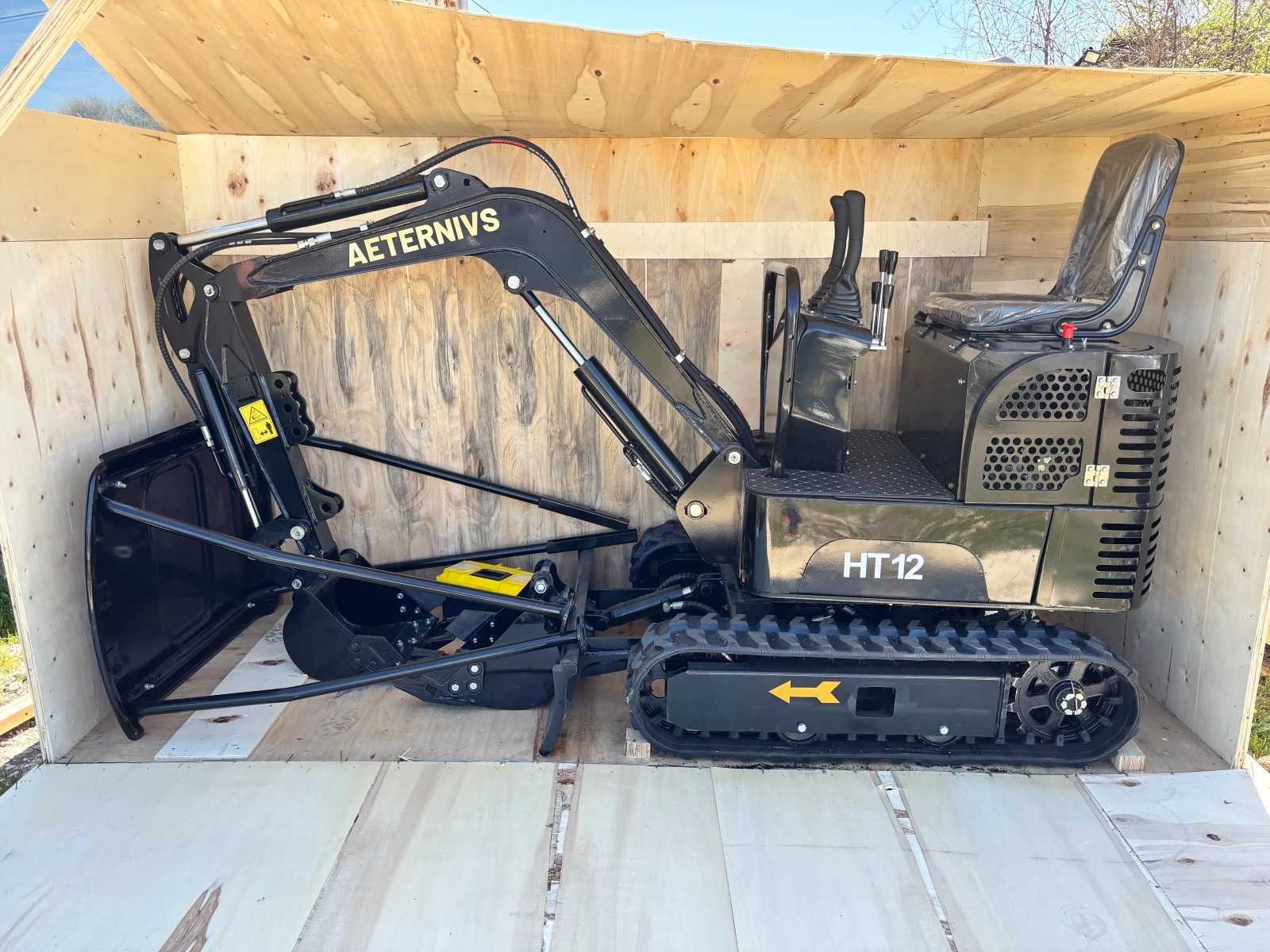 Багер Друга марка НОВ И НАЛИЧЕН мини багер, 1.2т, 2026 г., снимка 3 - Индустриална техника - 54140325