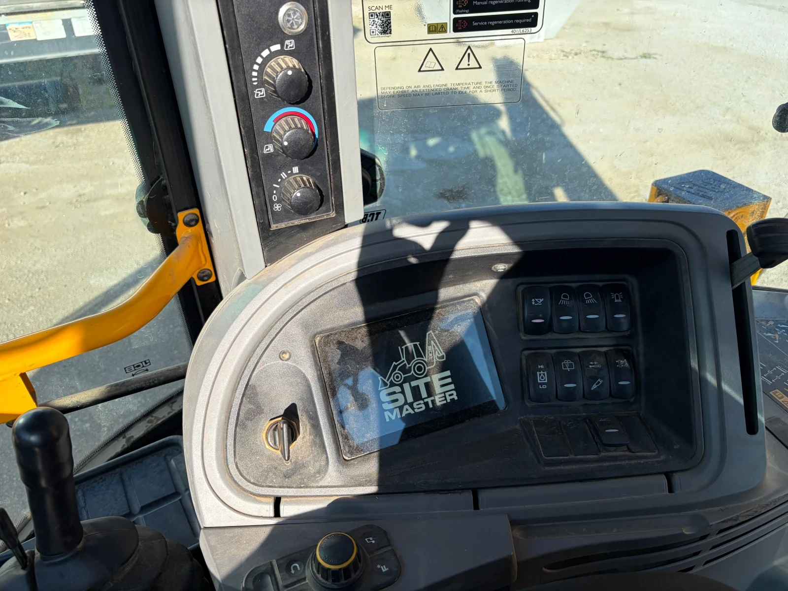 Багер JCB 3CX Plus, снимка 7 - Индустриална техника - 55412894