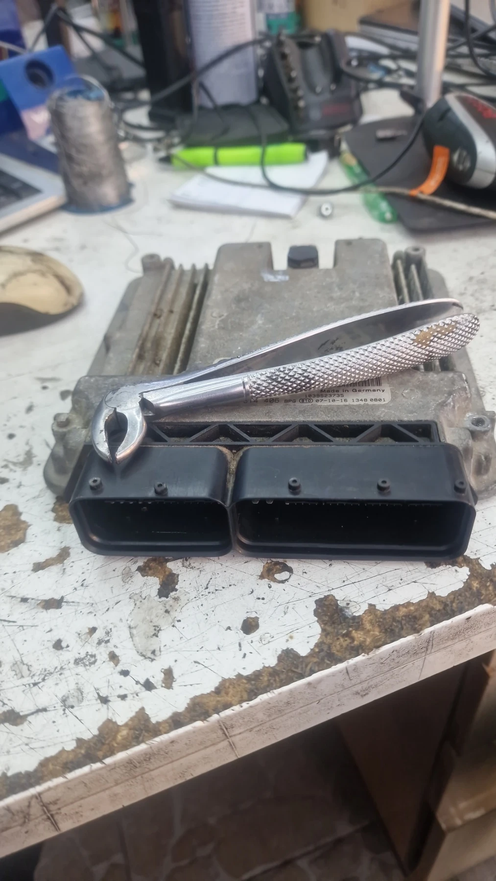 Ауди Q 7 моторен компютър