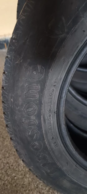 Гуми Зимни 215/65R16, снимка 6