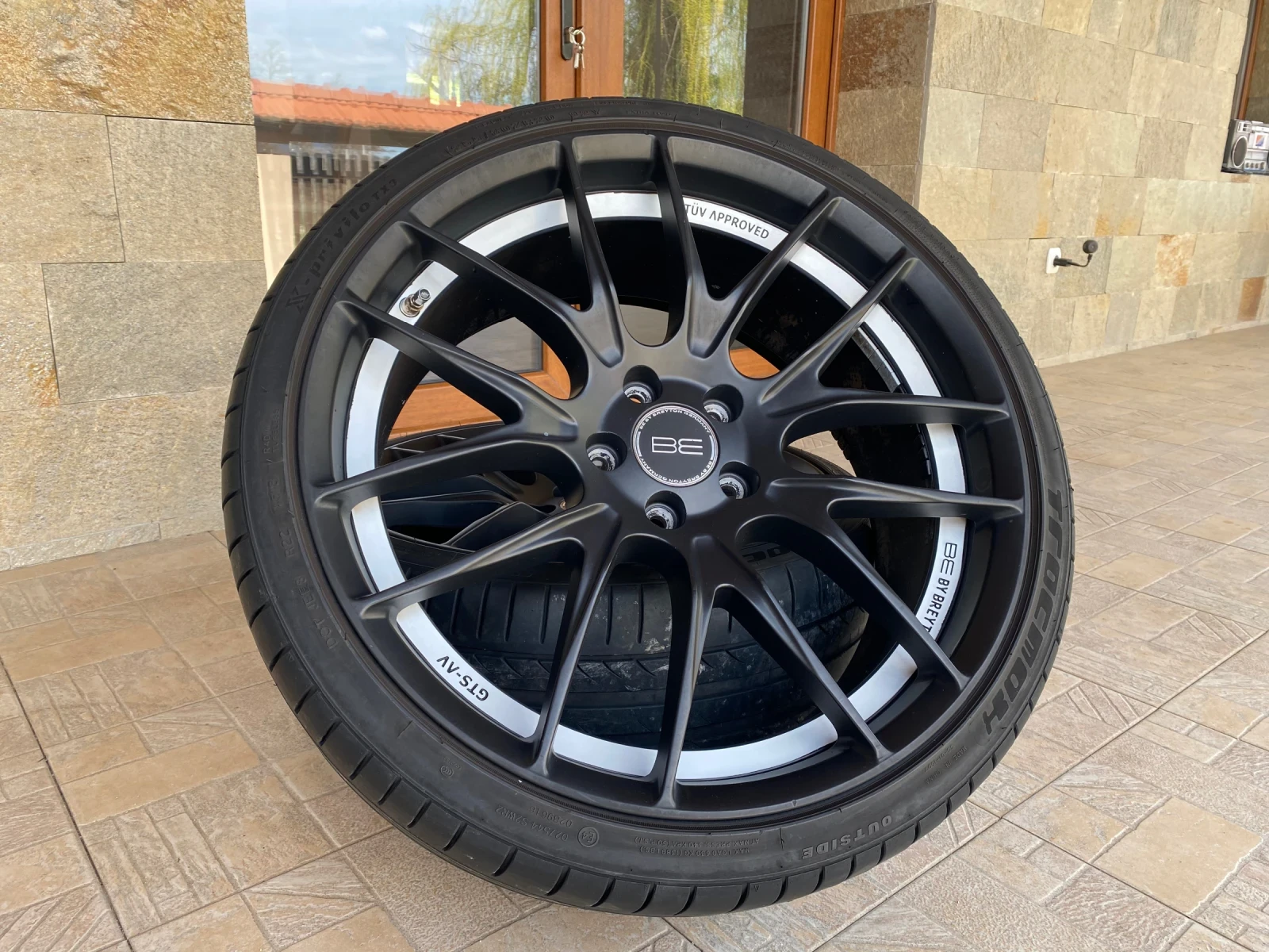 Гуми с джанти Vredestein 255/30R20, снимка 7 - Гуми и джанти - 54127338