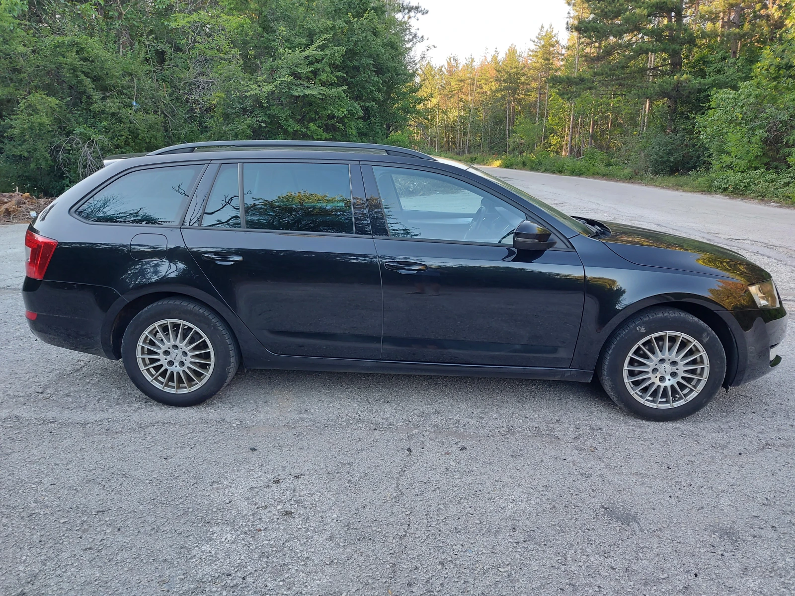 ���� � ������ 205/55R16 �� ����� | Mobile.bg � ����������� 11