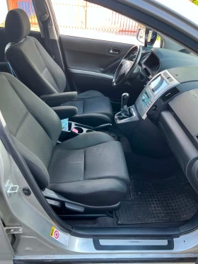Toyota Corolla verso 2.2, снимка 10