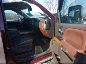 Chevrolet Silverado 6.6l 2500Hd High Country - 25800 € / 50460.41 лв. - 10897856 5