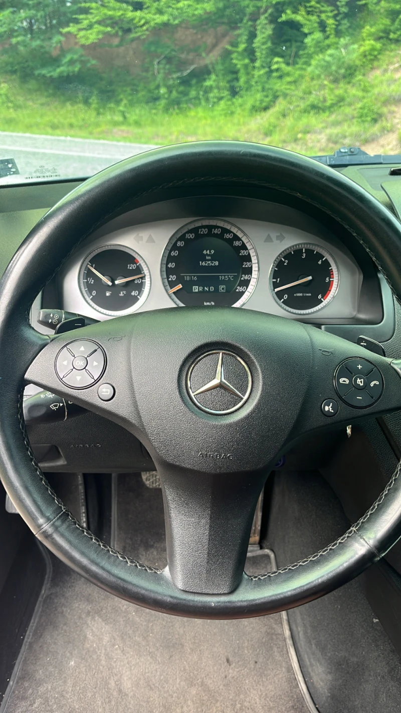 Mercedes-Benz C 320  4MATIC, снимка 6 - Автомобили и джипове - 47323736