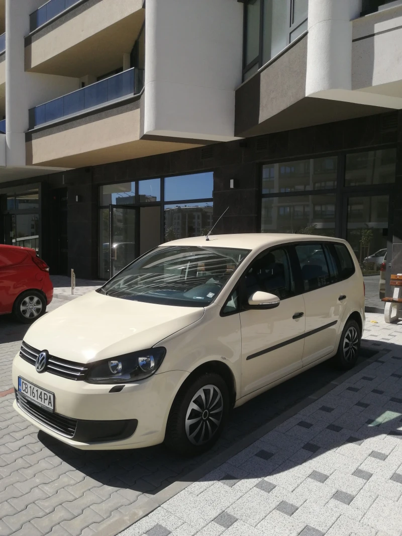 VW Touran 1.4TSI, снимка 7 - Автомобили и джипове - 47693895