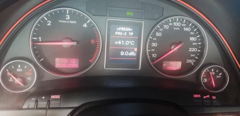 Audi A4 B6, снимка 16 - Автомобили и джипове - 52457546