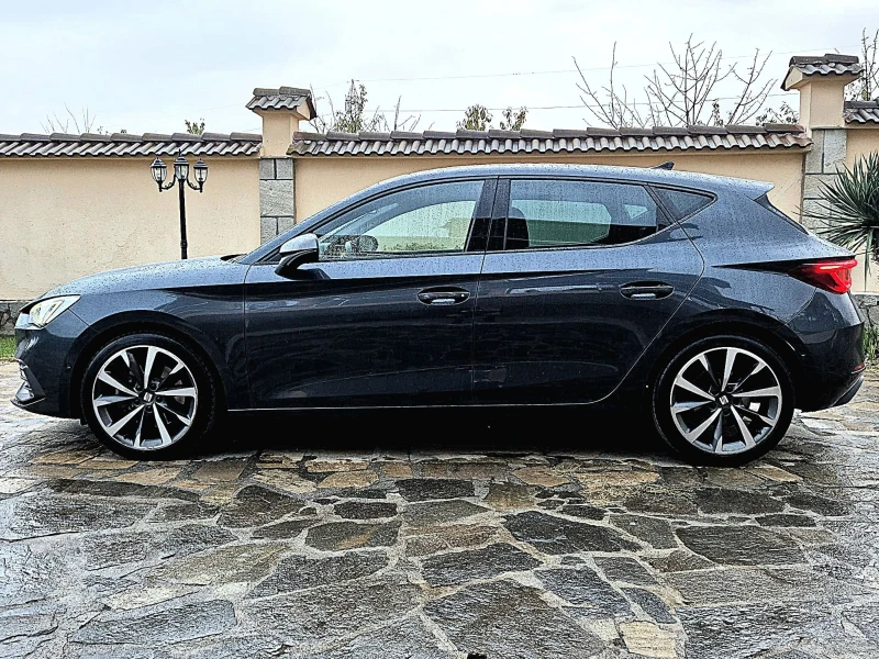 Seat Leon FR Edition* DSG* PANO* BeatsAudio* 1-ви собственик, снимка 2 - Автомобили и джипове - 52465225