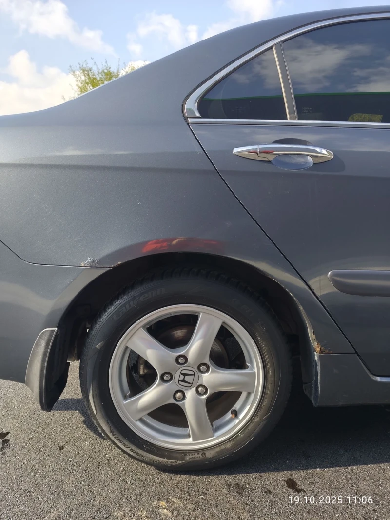 Honda Accord 2.4, снимка 9 - Автомобили и джипове - 52588311