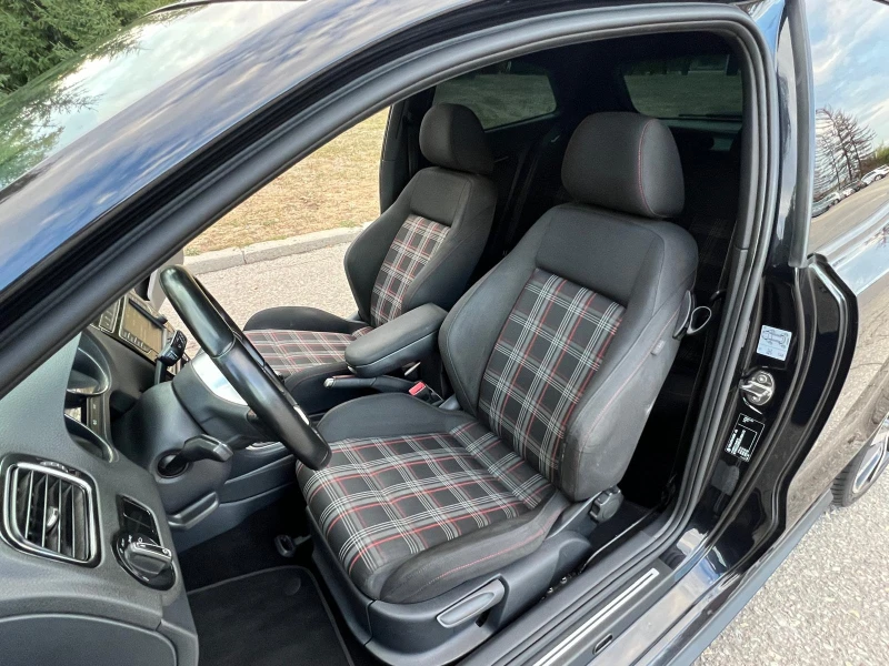 VW Polo GTI 99хил.км. първи собственик, снимка 14 - Автомобили и джипове - 52535763