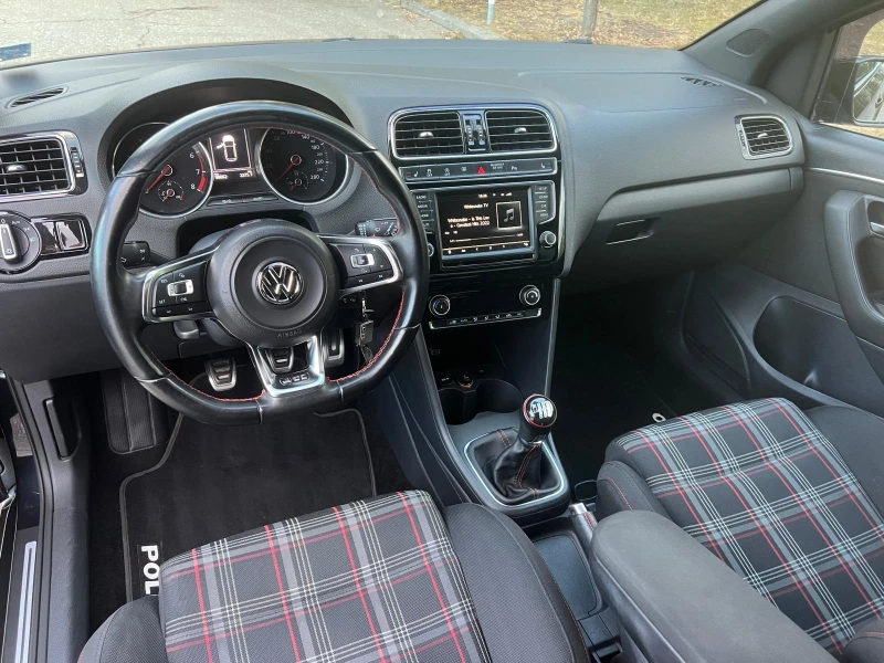VW Polo GTI 99хил.км. първи собственик, снимка 9 - Автомобили и джипове - 52535763