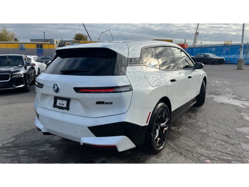 BMW iX * M60 * CARFAX * ЦЕНА ДО БЪЛГАРИЯ, снимка 6 - Автомобили и джипове - 52667299