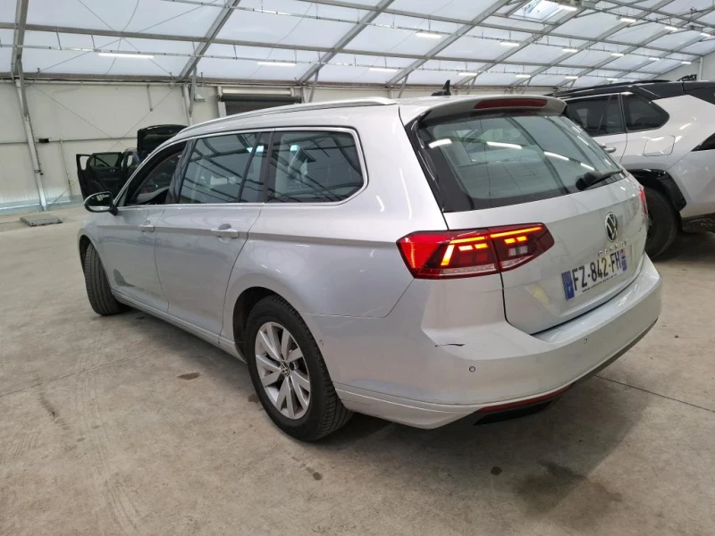 VW Passat 2.0 TDI EVO / DSG7 / Business, снимка 4 - Автомобили и джипове - 53065972