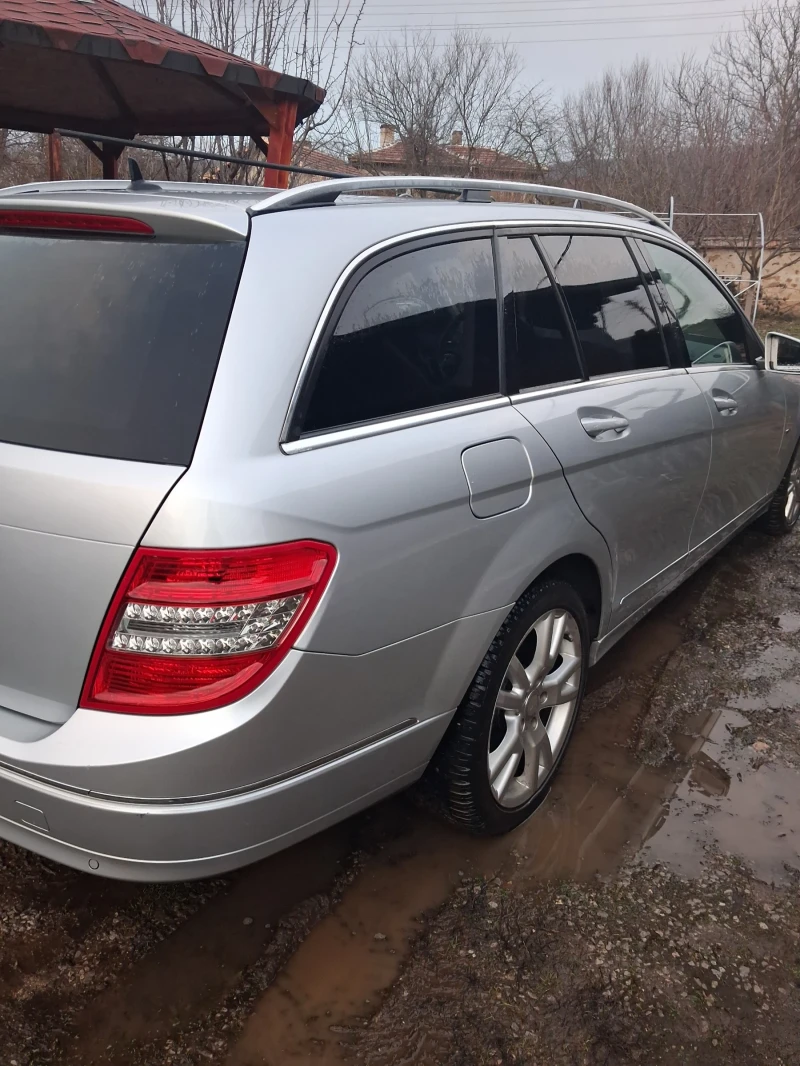 Mercedes-Benz C 250 CGI, снимка 6 - Автомобили и джипове - 53124875