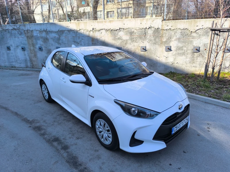 Toyota Yaris 1.5 HEV, снимка 5 - Автомобили и джипове - 53442969
