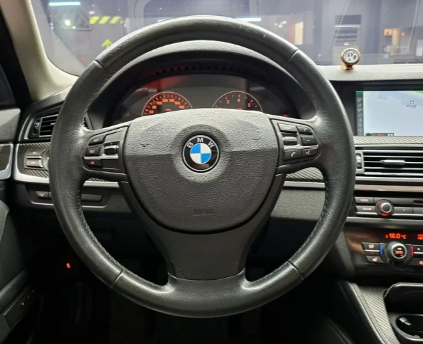 BMW 523, снимка 13 - Автомобили и джипове - 52751163