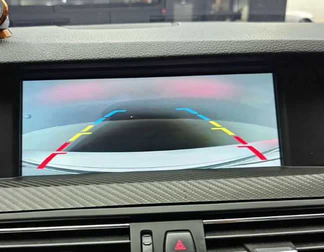 BMW 523, снимка 14 - Автомобили и джипове - 52751163