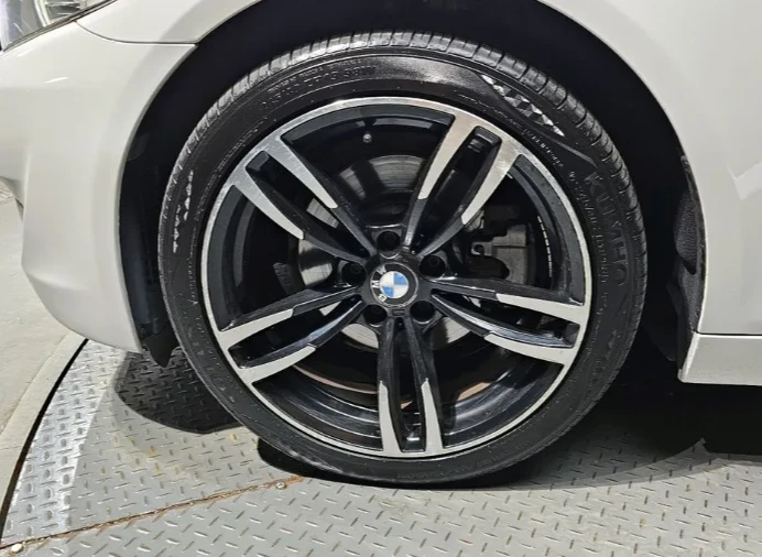 BMW 523  - изображение 5