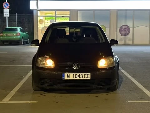 VW Golf, снимка 2 - Автомобили и джипове - 55262574