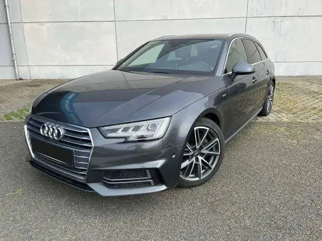 Audi A4 2.0TDI/190кс/S-Line/MATRIX/Virtual Cockpit