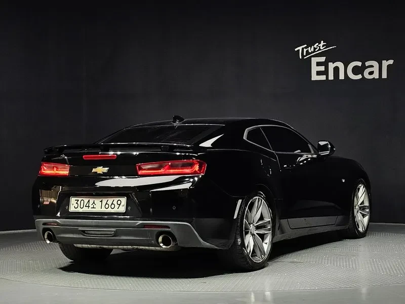 Chevrolet Camaro 6.2 - САМО 30% АВАНС, снимка 2 - Автомобили и джипове - 56224731