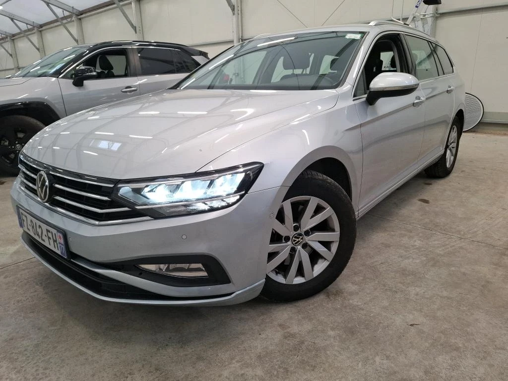 VW Passat 2.0 TDI EVO / DSG7 / Business, снимка 1
