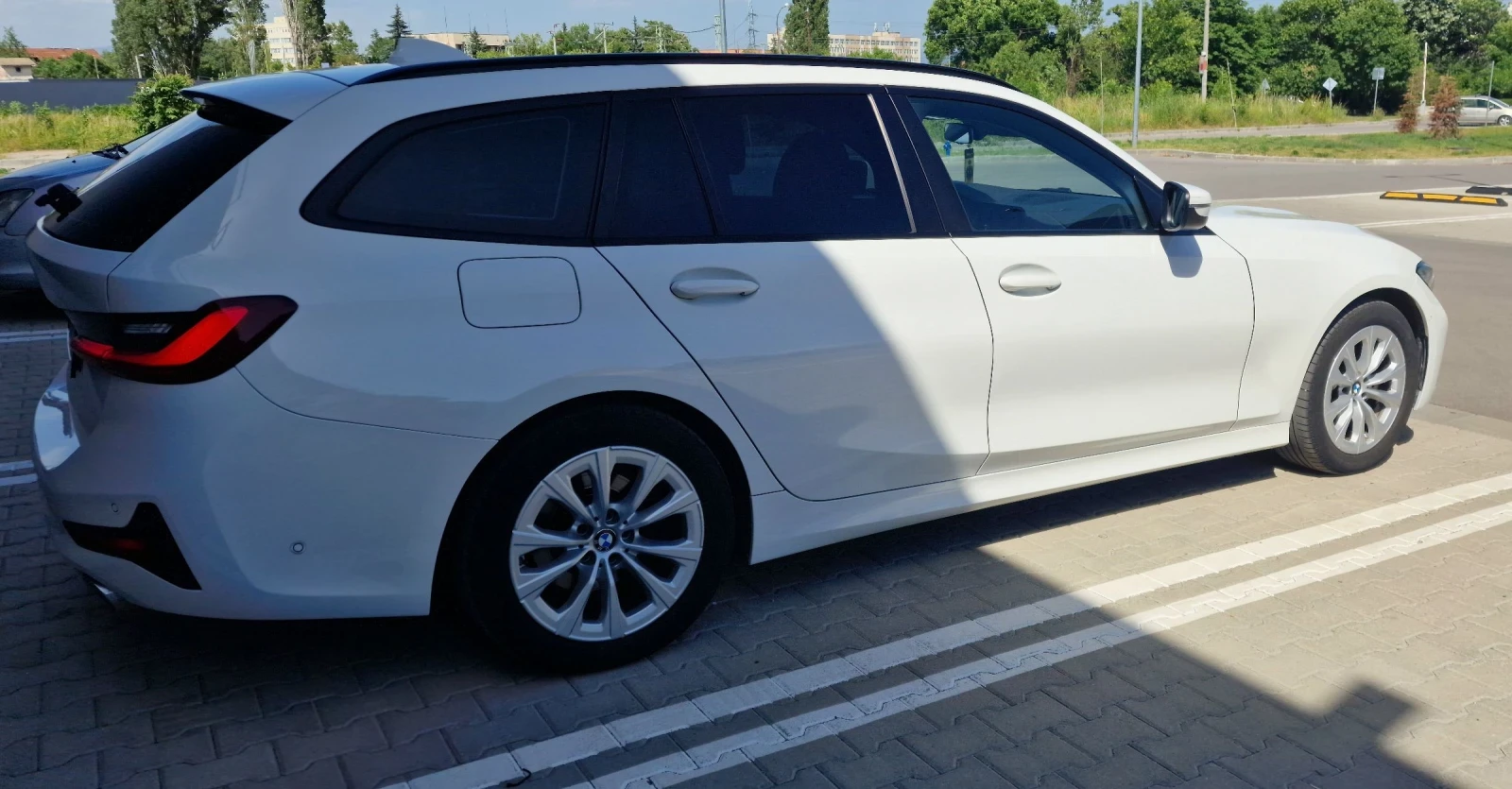 BMW 320 BMW 320/2022/83000KM.РЕАЛНИ - изображение 10