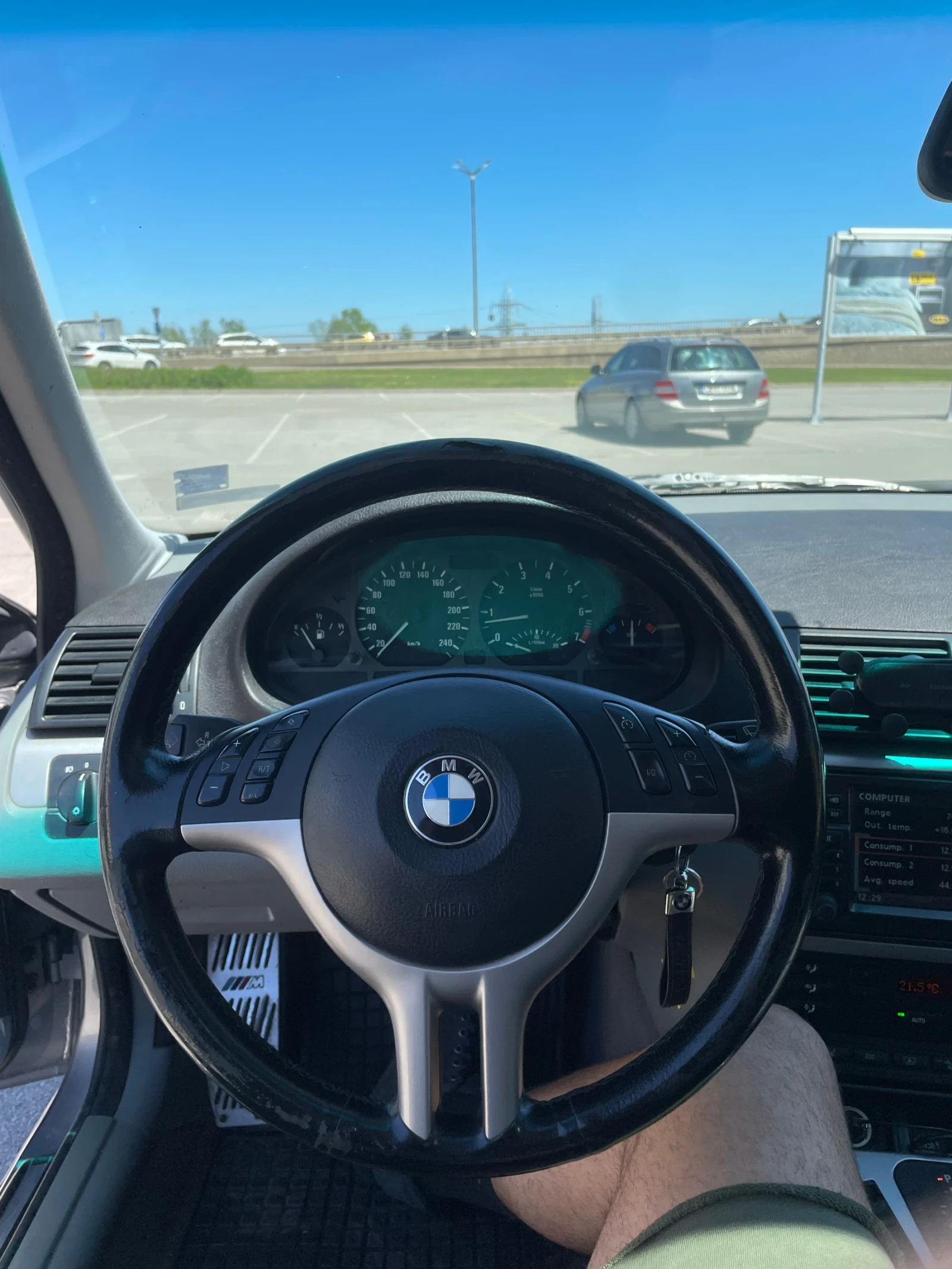 BMW 325 xi - изображение 9
