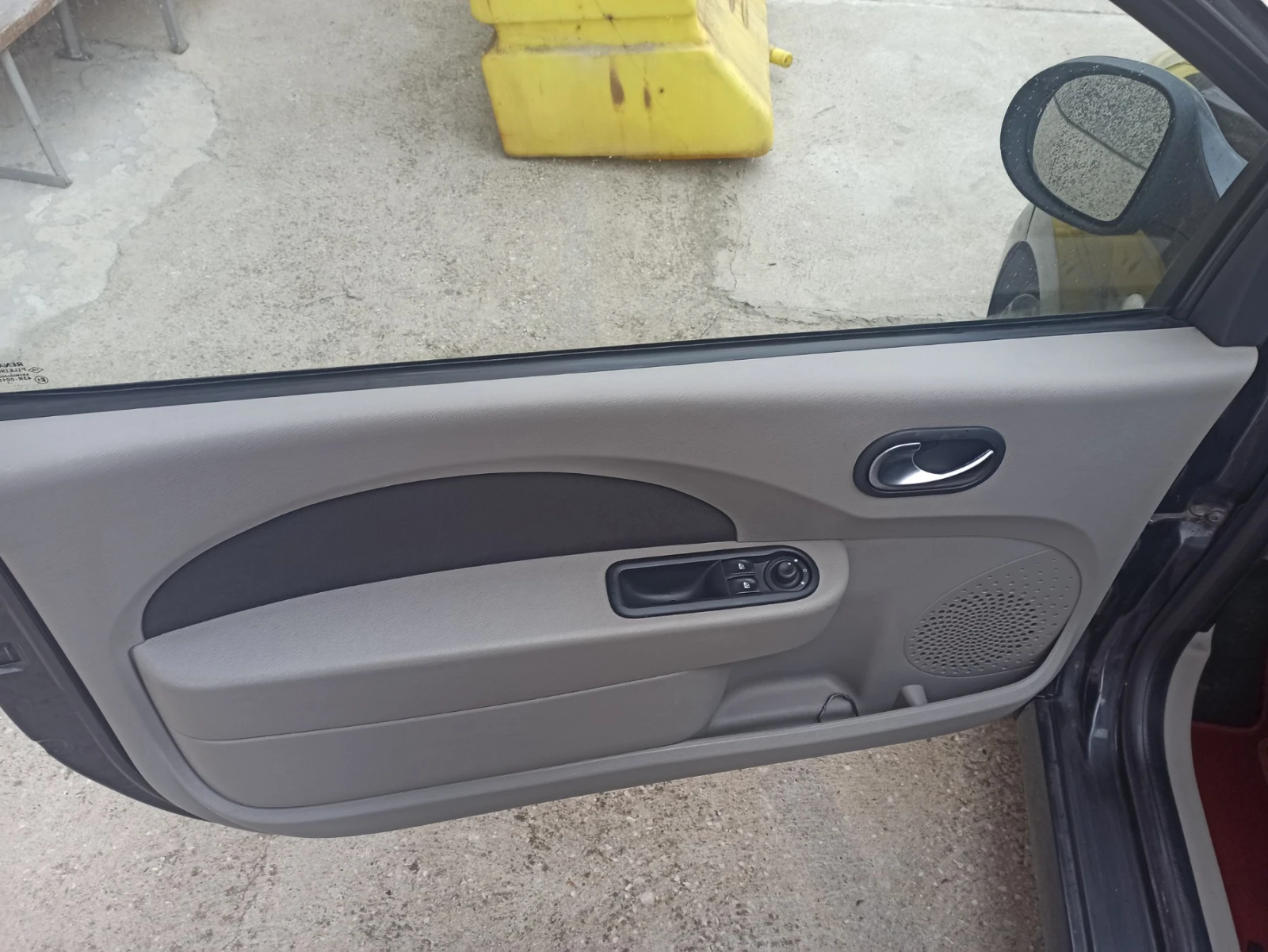 Renault Twingo 1.2 16V - изображение 6