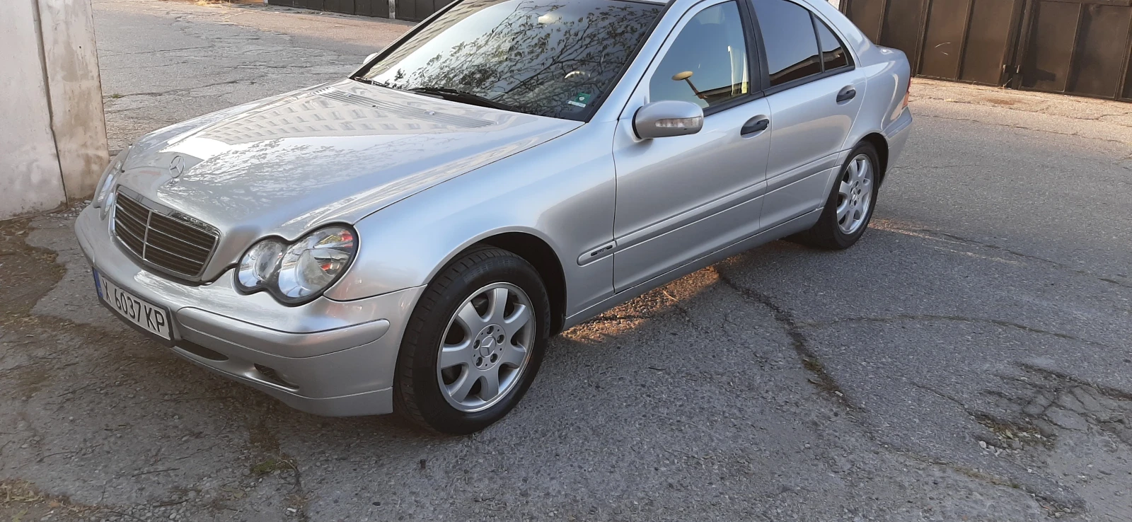 Mercedes-Benz C 180 Kompressor - изображение 4