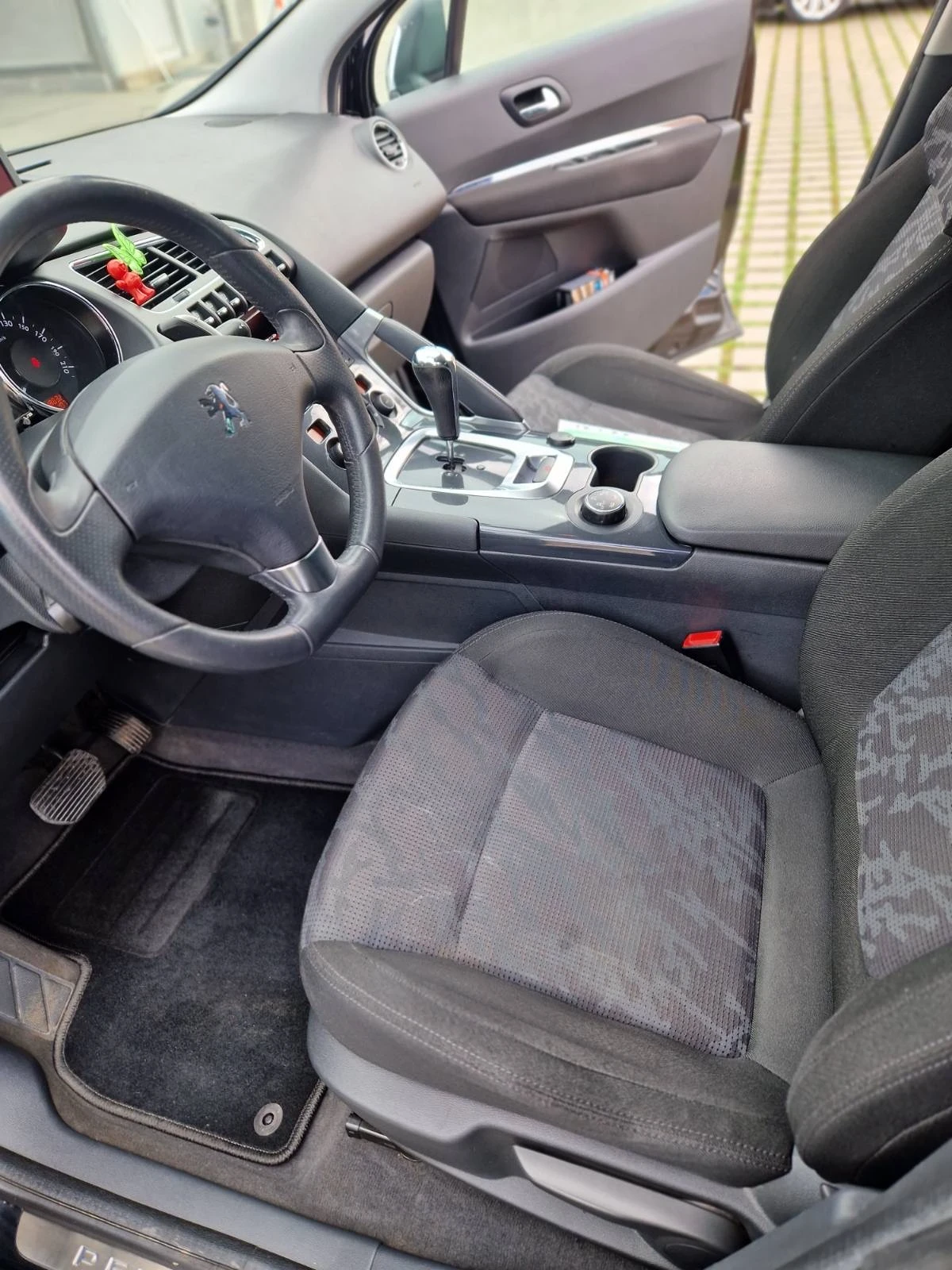 Peugeot 3008 PREMIUM 1.6 NAVI, SPEED INFO - изображение 8