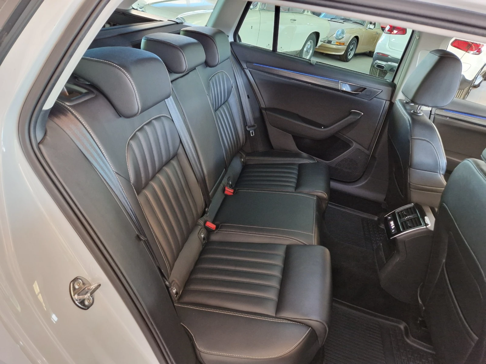 Skoda Superb Premium | Mobile.bg   12