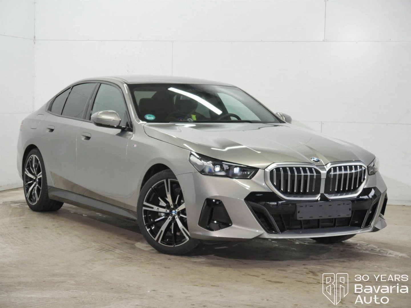 BMW 520 d Steptronic - изображение 4