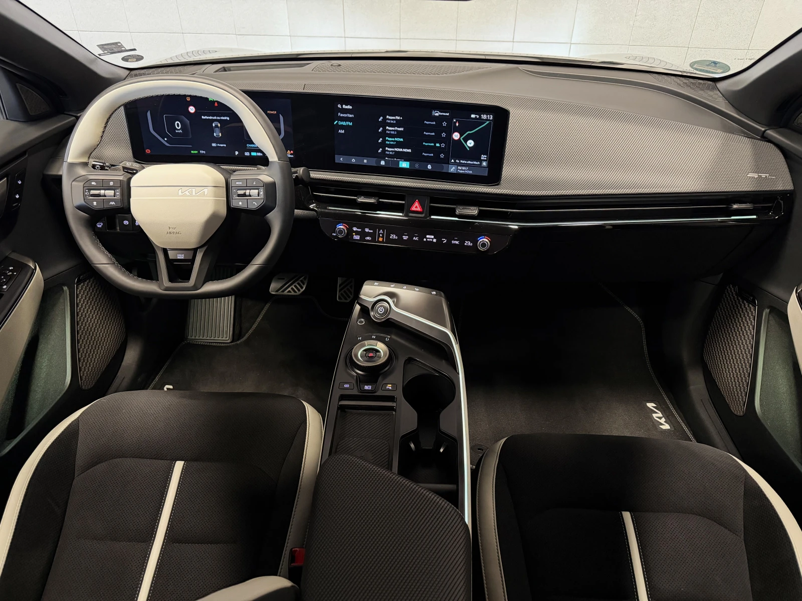 Kia EV6 GT-LINE 4WD 360 MERIDIAN, снимка 9 - Автомобили и джипове - 53960222