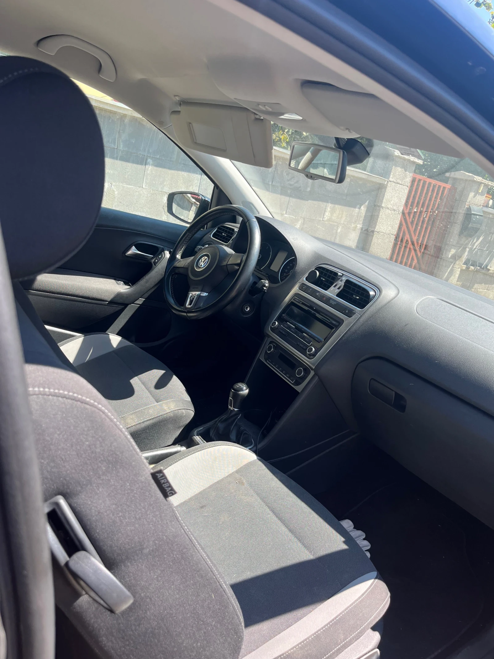 VW Polo, снимка 7 - Автомобили и джипове - 54416367