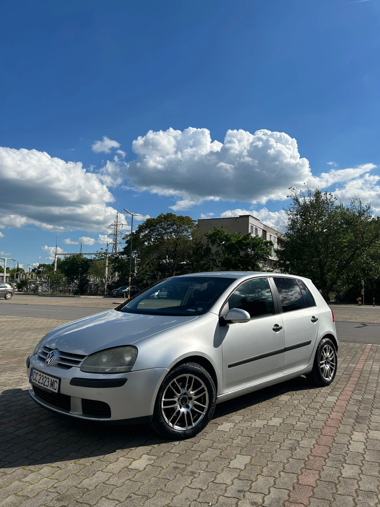 VW Golf Golf 5, снимка 2 - Автомобили и джипове - 54598645