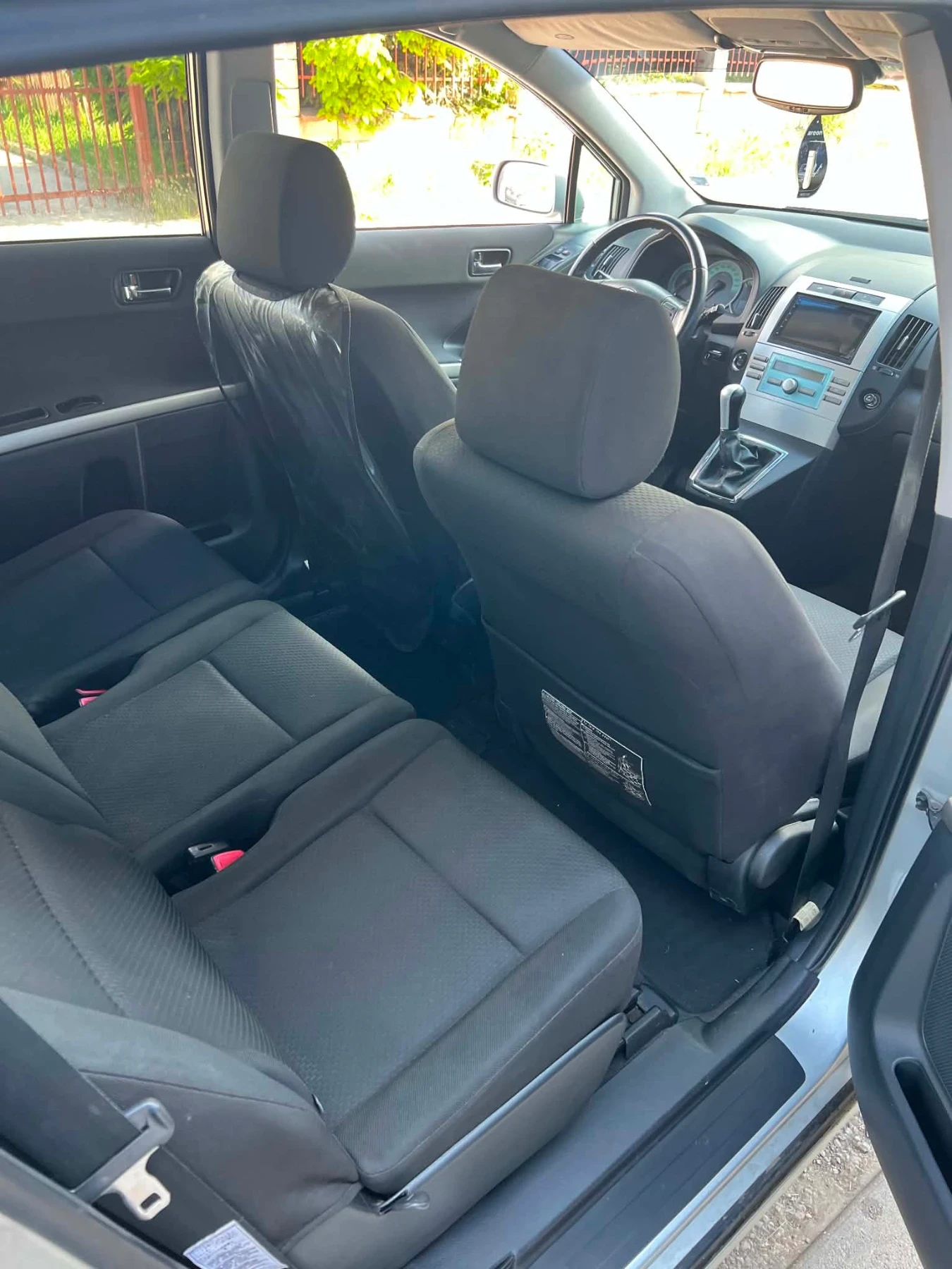 Toyota Corolla verso 2.2, снимка 11 - Автомобили и джипове - 54823372